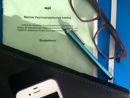Ausbildung und Weiterbildung in Psychotherapie